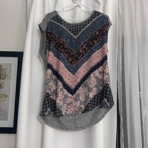 Maurice’s sleeveless top